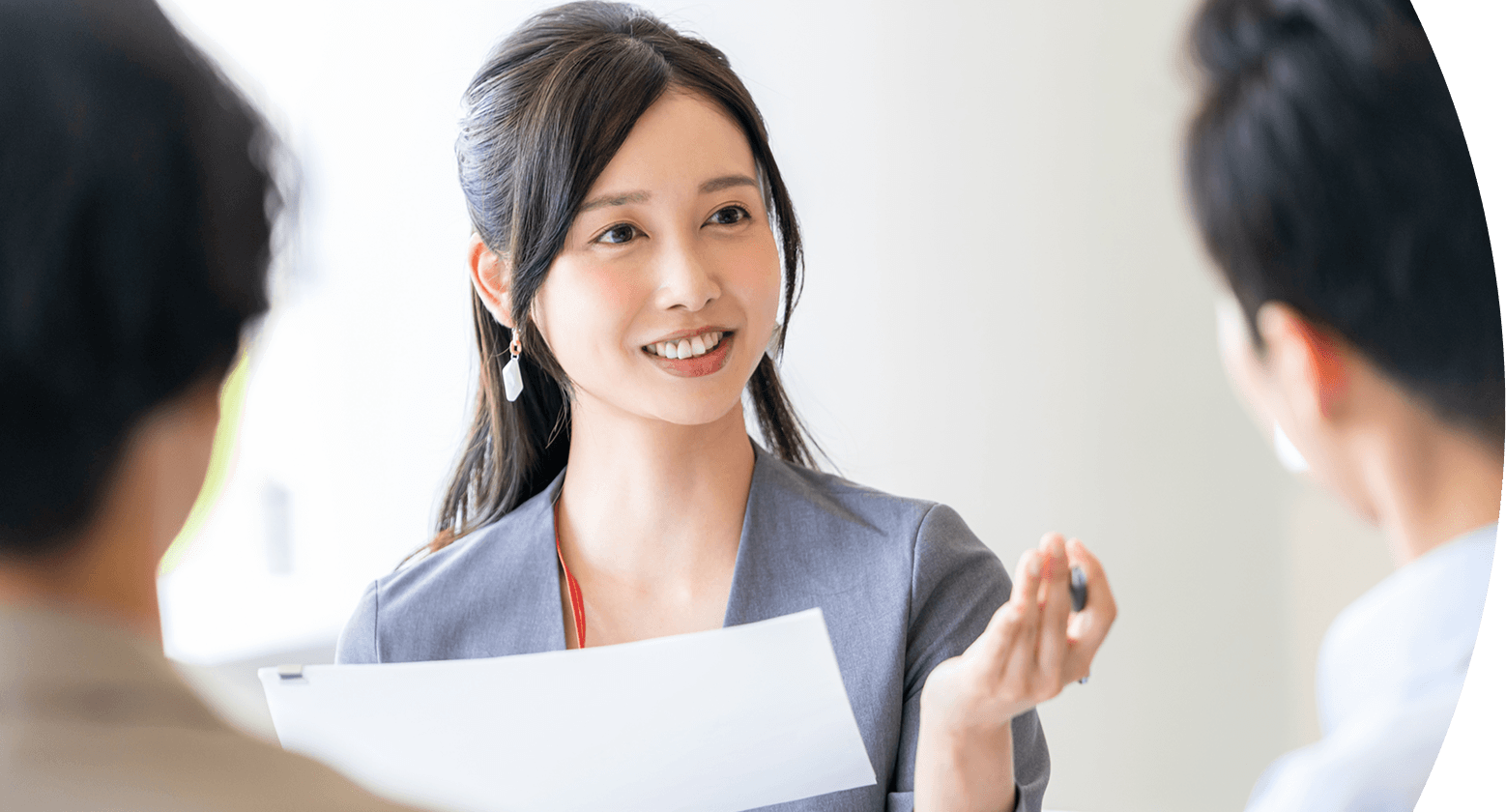 担当者に相談する面談のイメージ
